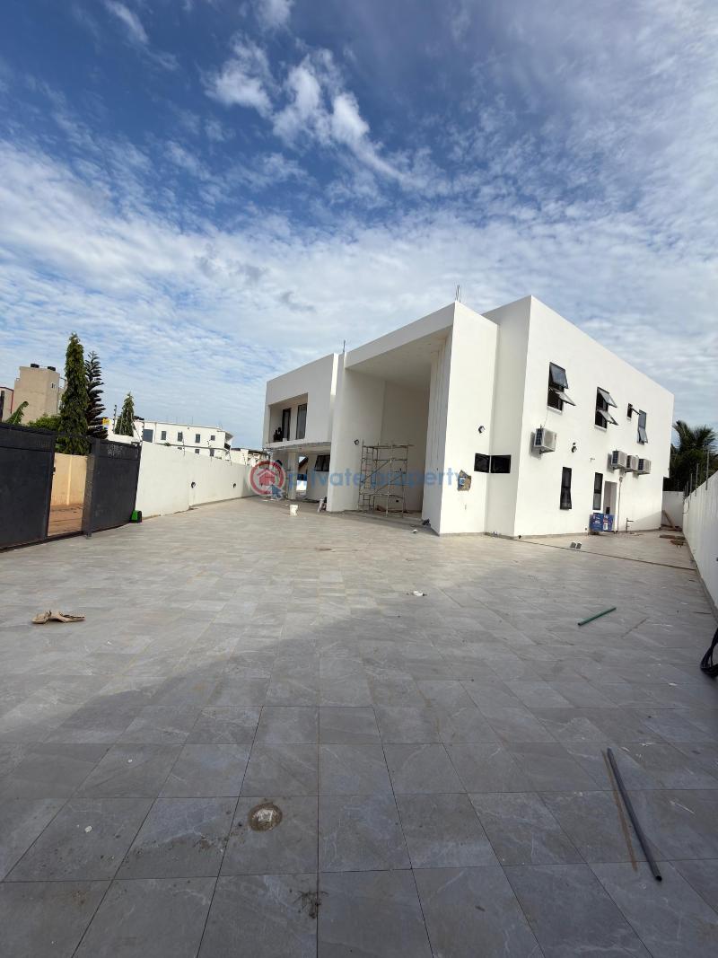 4 bedroom House For Sale Adjiringanor East Legon Accra - 2