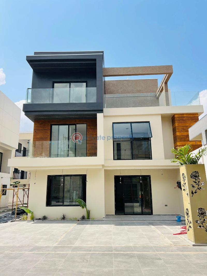 4 bedroom Townhouse For Sale East Legon Hills Accra - 0