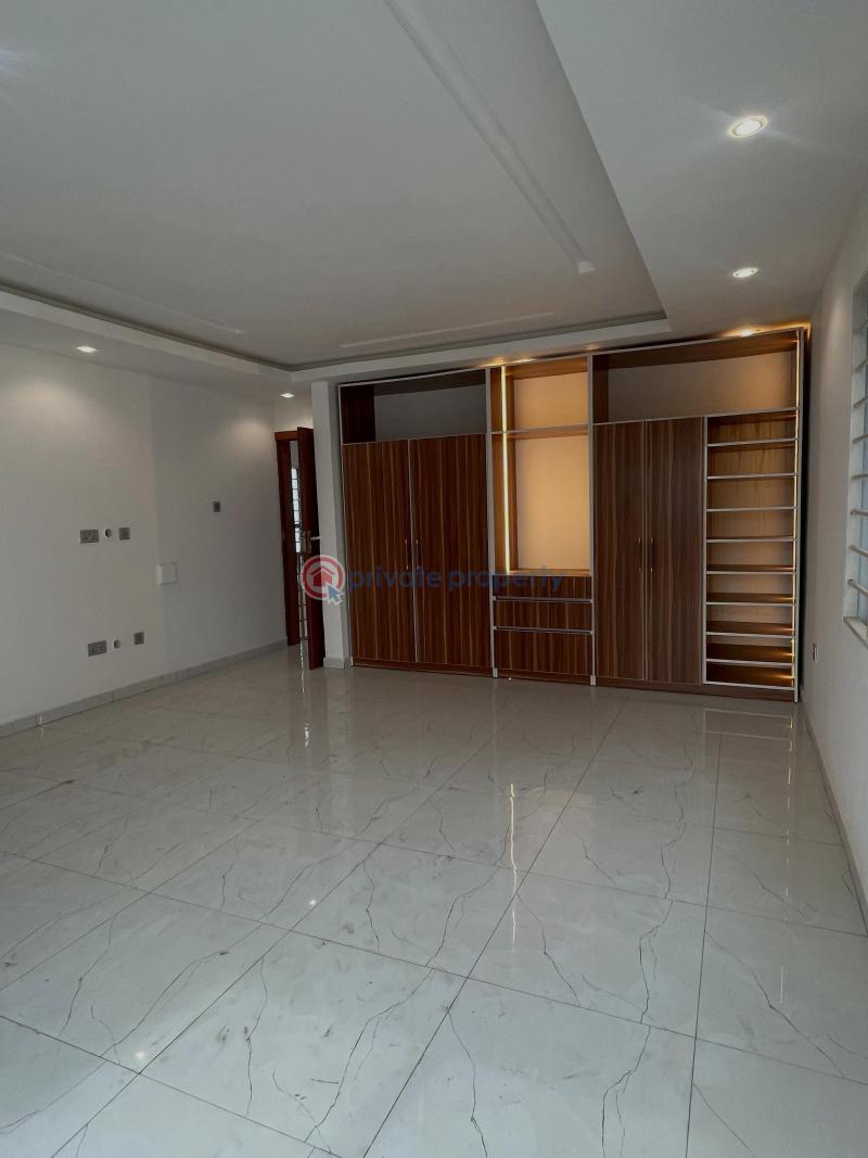 4 bedroom House For Rent School Junction Ashaley Botwe Adenta Municipal Accra - 3