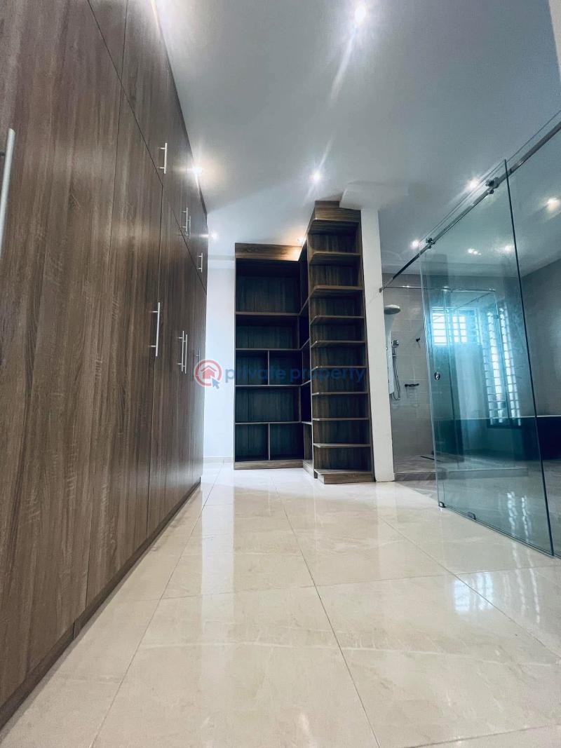 4 bedroom House For Sale Ogbojo Adenta Municipal Accra - 10
