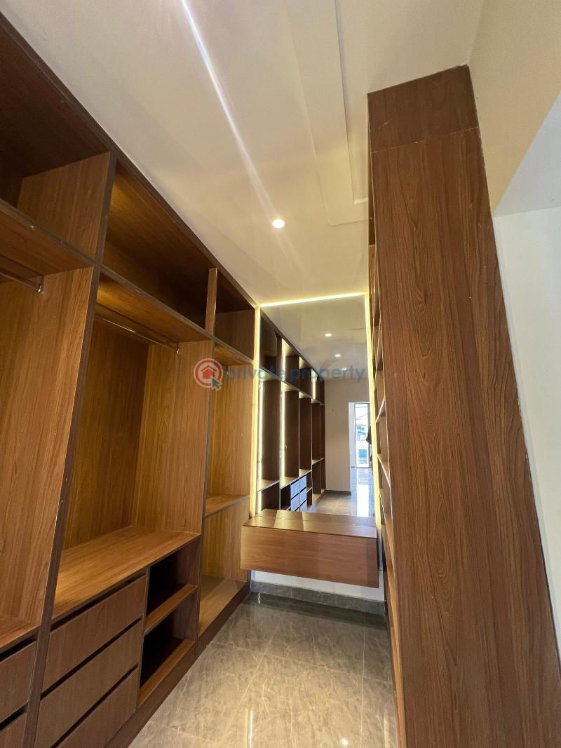 4 bedroom House For Sale Lakeside Estate Ashaley Botwe Adenta Municipal Accra - 10