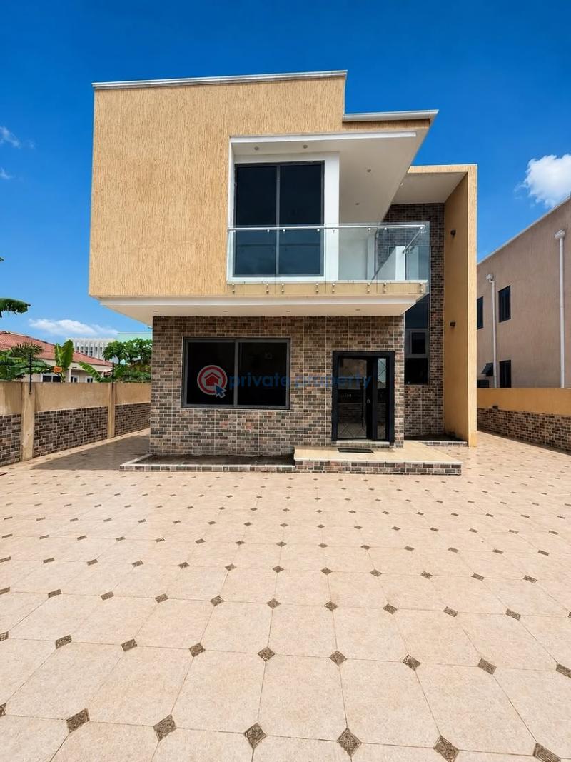 4 bedroom House For Rent A&c Mall Accra East Legon  - 1