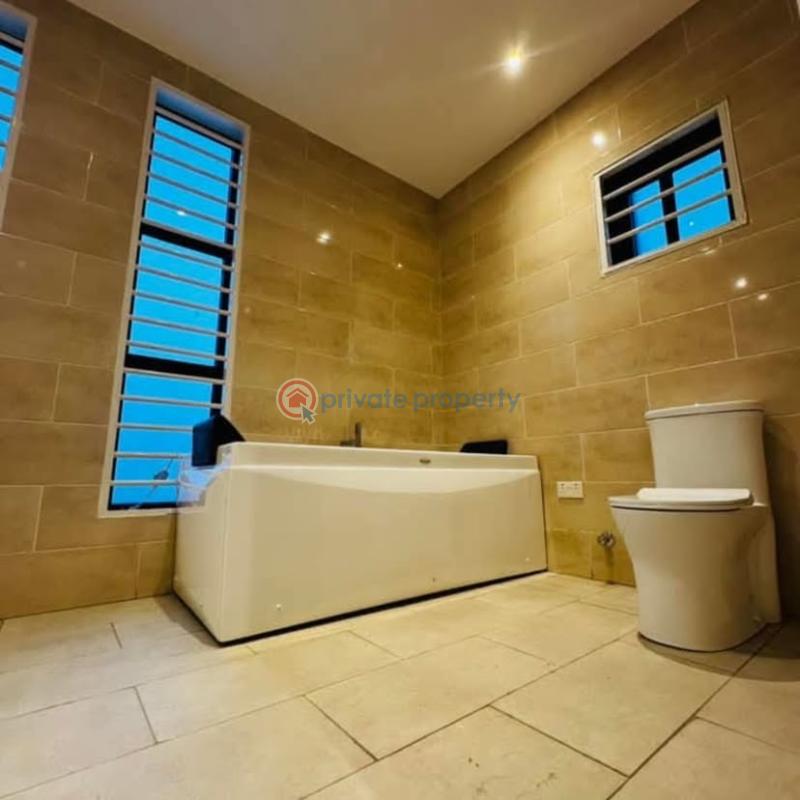 4 bedroom House For Sale Lakeside Estates. Adenta Municipal Accra - 10
