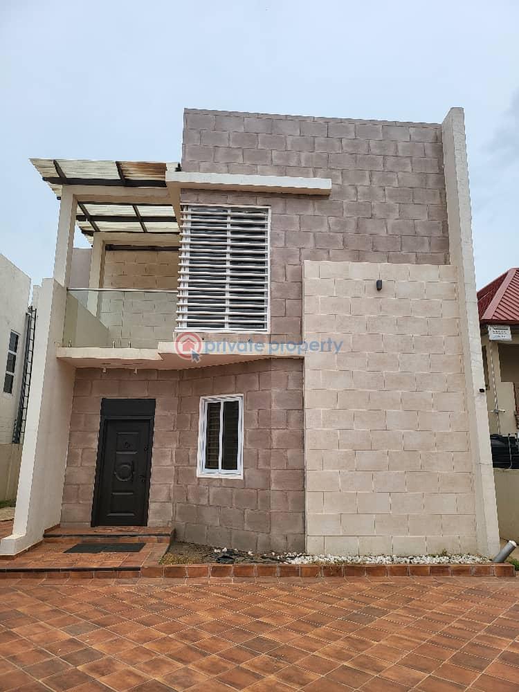 4 bedroom House For Sale New Legon Lakeside Estates. Adenta Municipal Accra - 2