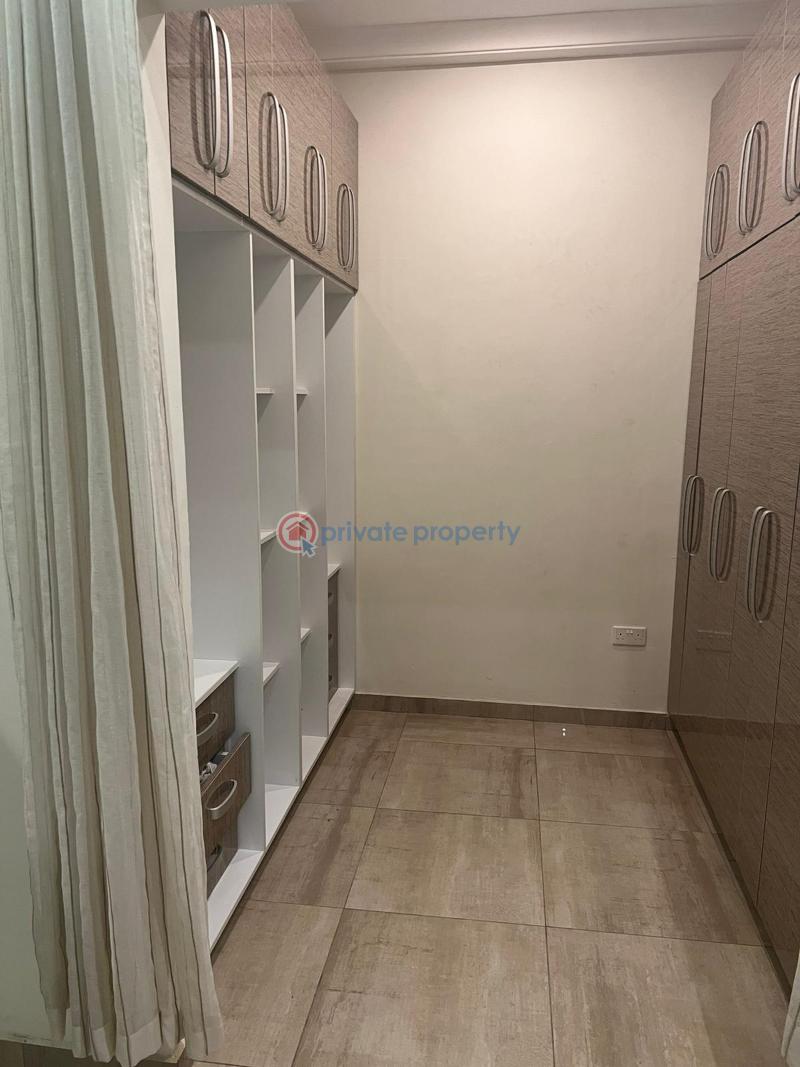 4 bedroom House For Sale New Legon Lakeside Estates. Adenta Municipal Accra - 11