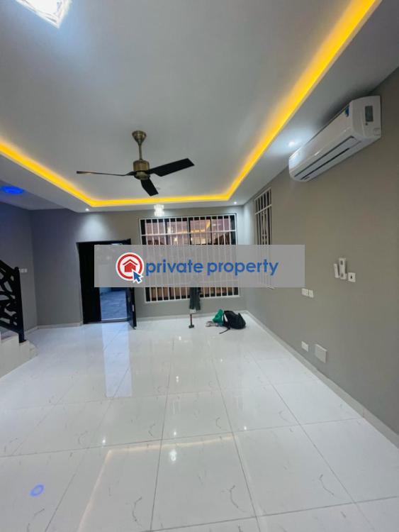 4 bedroom Townhouse For Sale Spintex Accra - 6