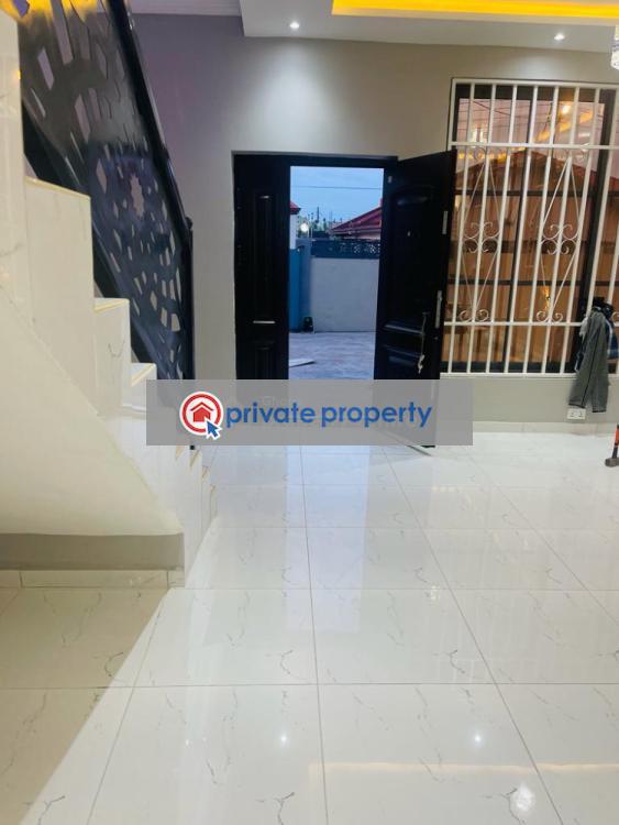 4 bedroom Townhouse For Sale Spintex Accra - 7