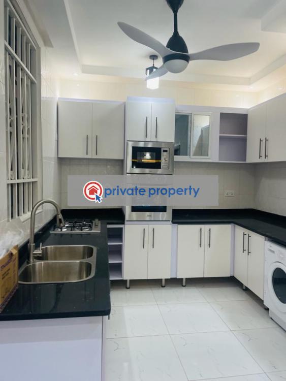 4 bedroom Townhouse For Sale Spintex Accra - 5
