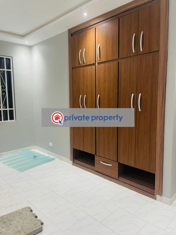 4 bedroom Townhouse For Sale Spintex Accra - 3