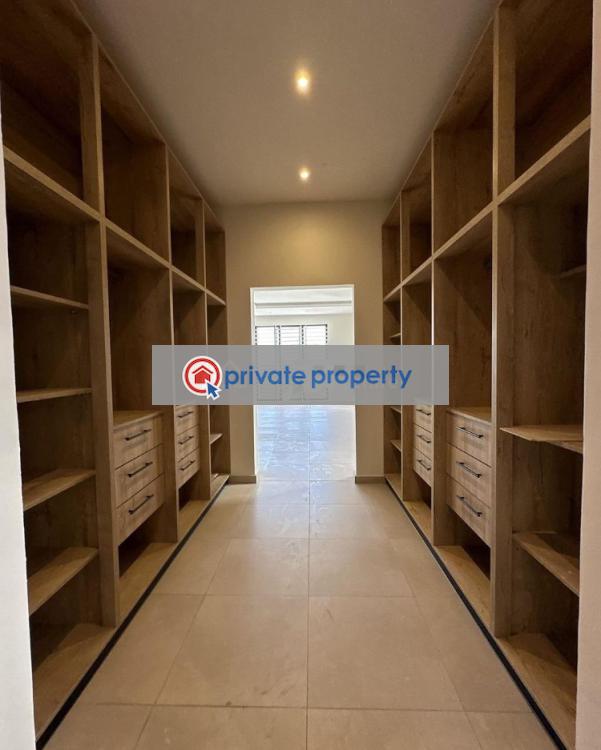 4 bedroom House For Sale &nbsp;lakeside Estate Ashaley Botwe Adenta Municipal Accra - 3