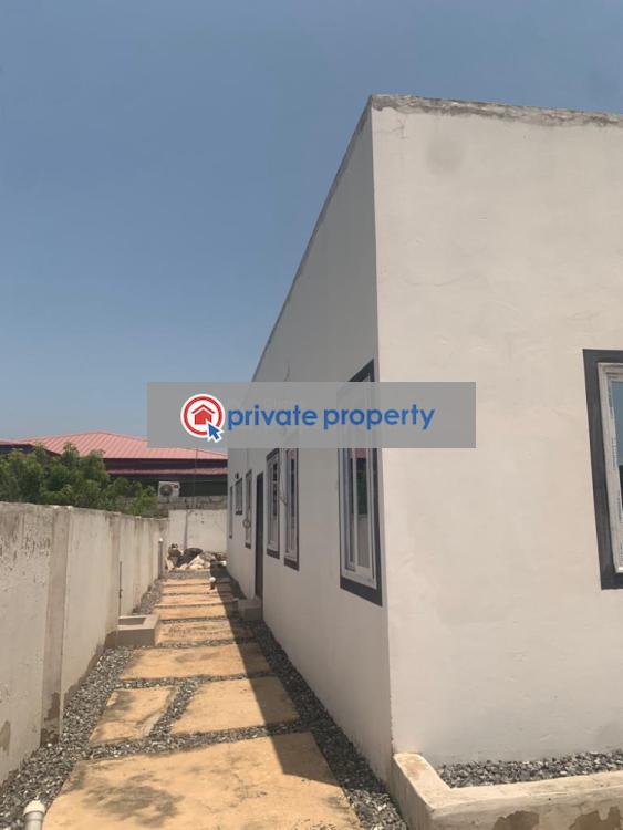 4 bedroom Townhouse For Sale &nbsp;community 25 Tema Accra - 3