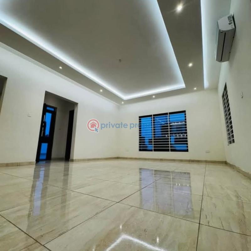 4 bedroom House For Sale Lakeside Estates. Adenta Municipal Accra - 1