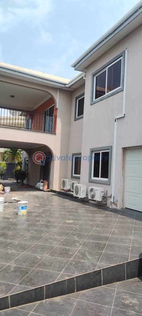 6 bedroom House For Sale Au Village Accra Ghana Cantonments  - 2
