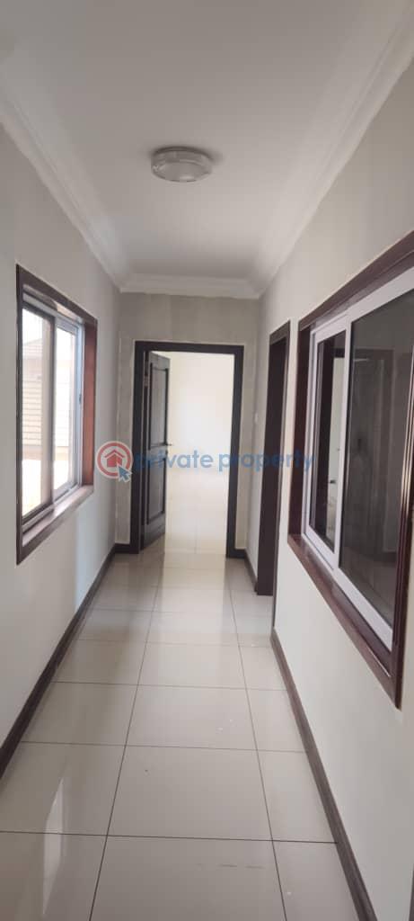 6 bedroom House For Sale Au Village Accra Ghana Cantonments  - 8