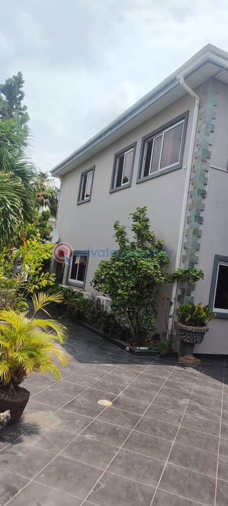 6 bedroom House For Sale Au Village Accra Ghana Cantonments  - 4