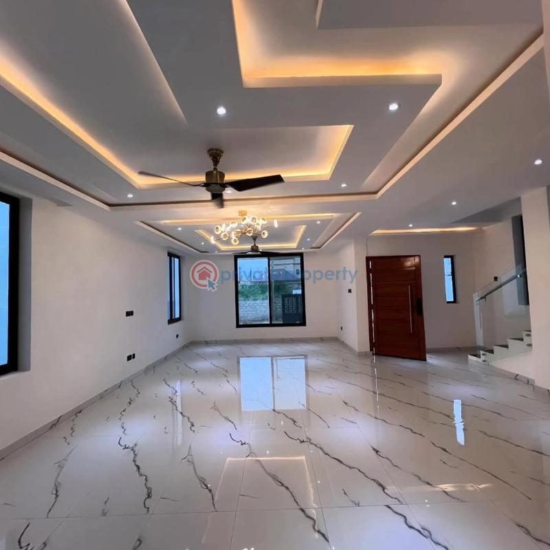5 bedroom House For Sale East Airport Airport Residential Area Accra - 1