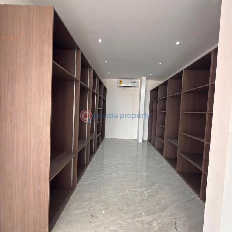 4 bedroom House For Sale Adjiringanor East Legon Accra - 5