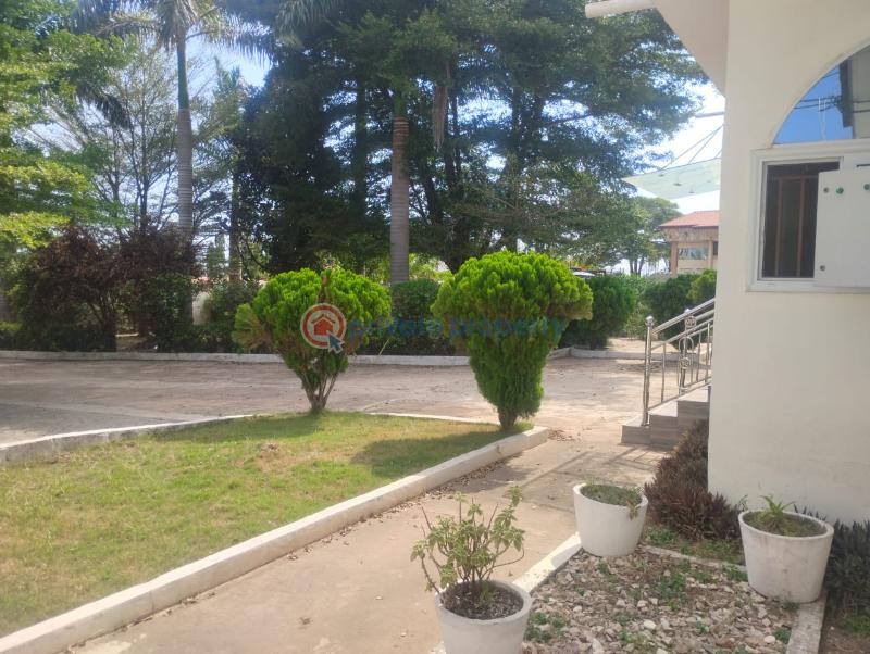 4 bedroom House For Rent Dzorwulu Accra - 2