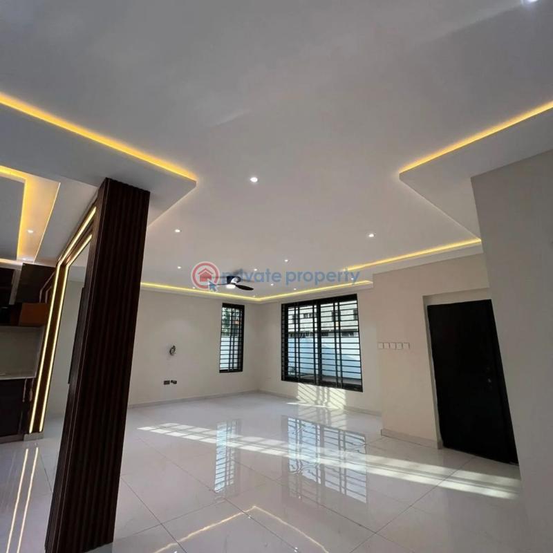 4 bedroom House For Sale Lakeside Estate Ashaley Botwe Adenta Municipal Accra - 3