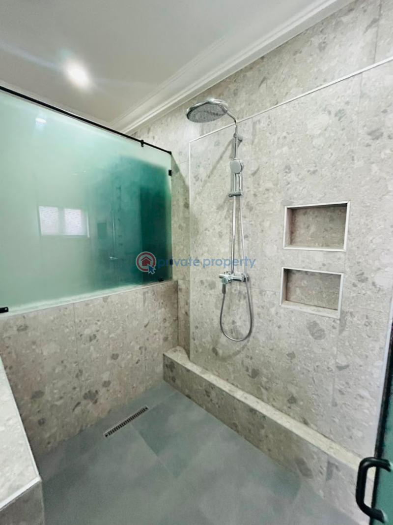 4 bedroom House For Sale Adjiringanor East Legon Accra - 12