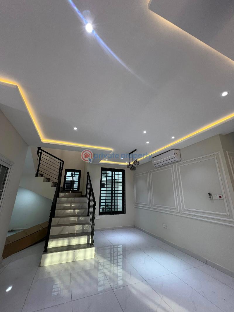 4 bedroom House For Sale Lakeside Estate Ashaley Botwe Adenta Municipal Accra - 8