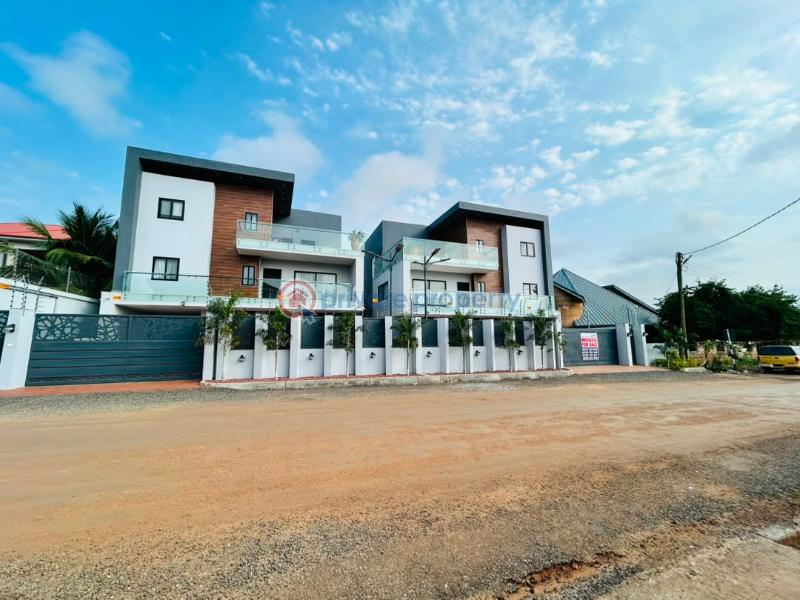 4 bedroom House For Sale Adjiringanor East Legon Accra - 0