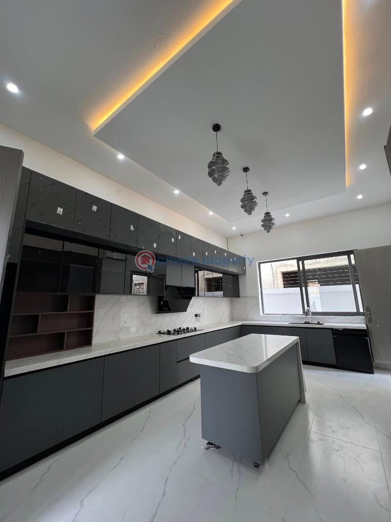4 bedroom House For Sale Ashaley Botwe Adenta Municipal Accra - 10