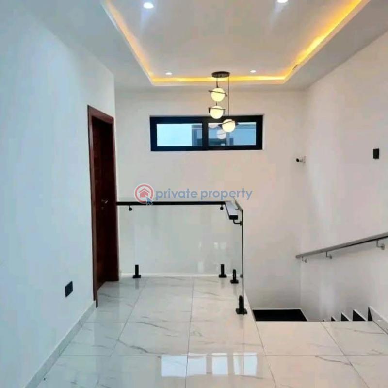 4 bedroom House For Sale Manet Spintex Road Accra - 5