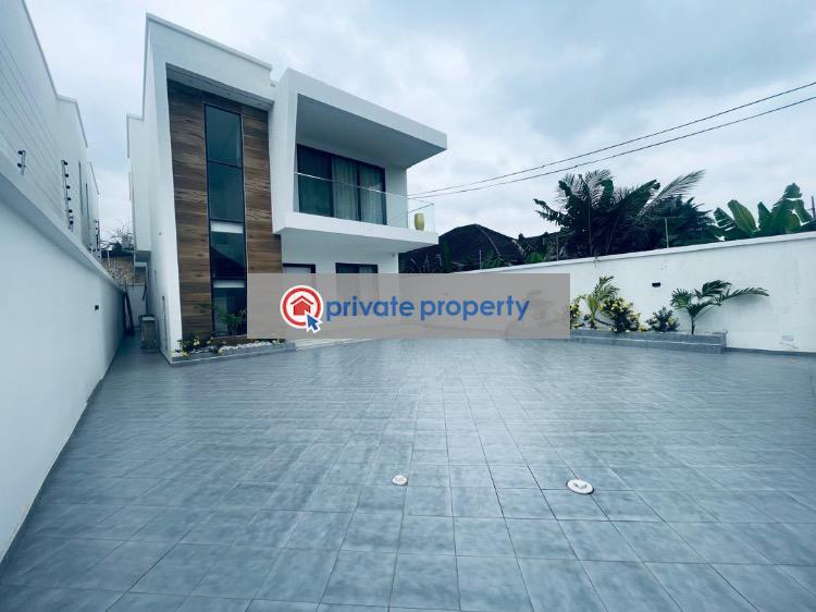 4 bedroom House For Sale &nbsp;american House East Legon Accra - 1