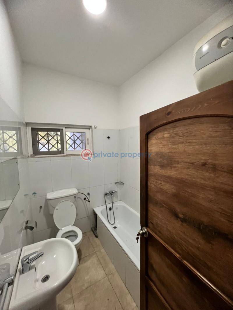 4 bedroom House For Rent Baatsonaa Spintex Accra - 12