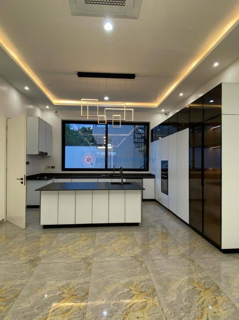 4 bedroom House For Sale Accra East Legon  - 11