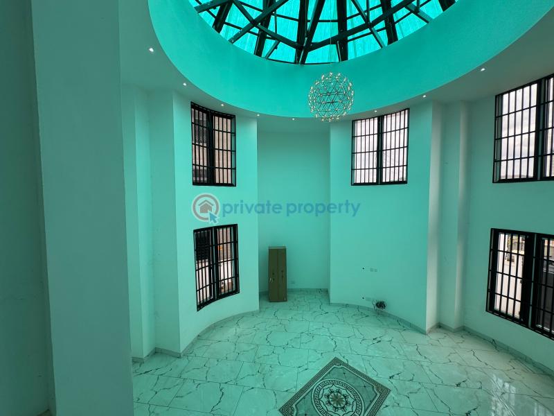 8 bedroom House For Sale Hilltop Kwadaso Kumasi Metropolitan Ashanti - 5