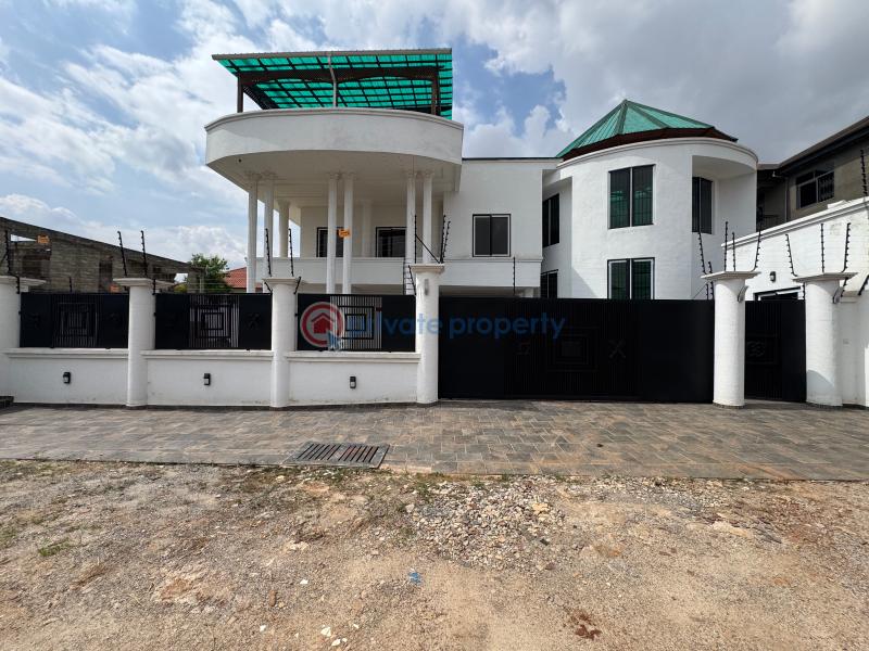 8 bedroom House For Sale Hilltop Kwadaso Kumasi Metropolitan Ashanti - 6