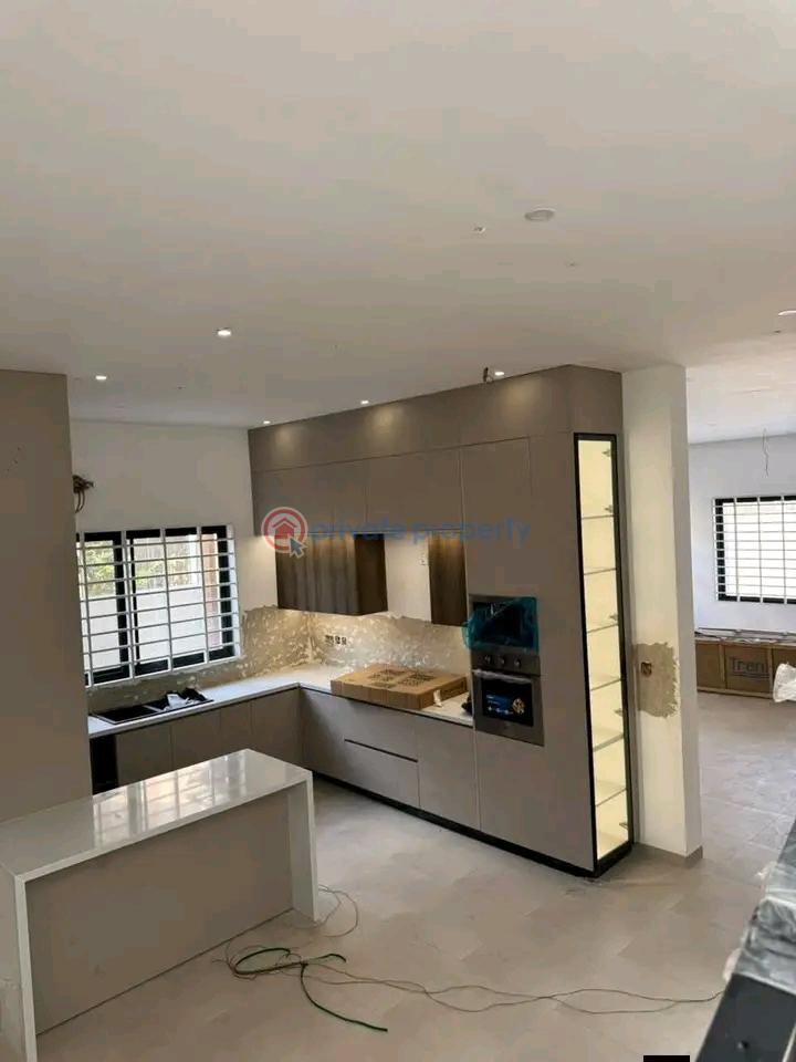 4 bedroom Detached Duplex For Sale Spintex Accra - 9