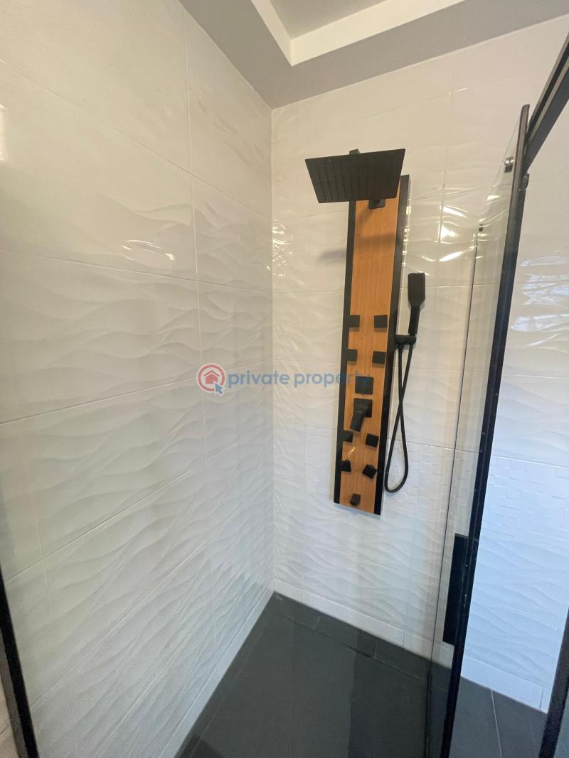 4 bedroom House For Rent East Airport Airport Residential Area Accra - 4