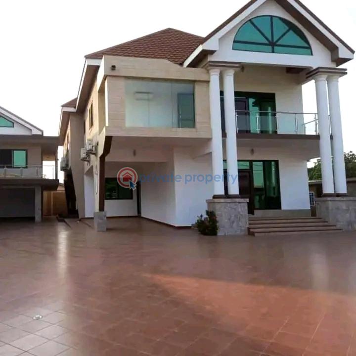 4 bedroom House For Rent Dzorwulu Accra - 0