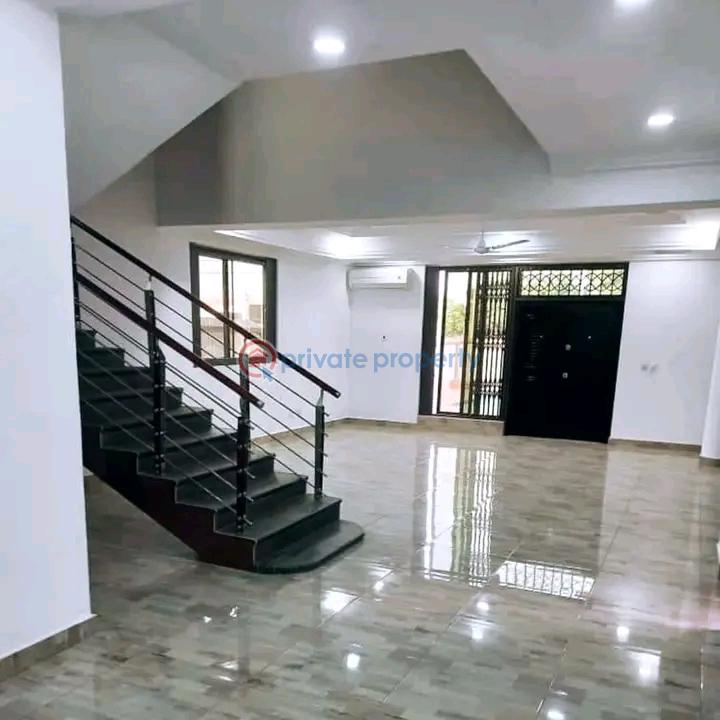 4 bedroom House For Rent Dzorwulu Accra - 1