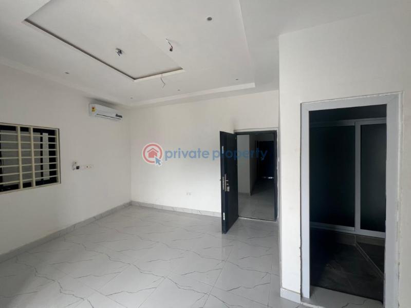 4 bedroom House For Sale Spintex Accra - 11