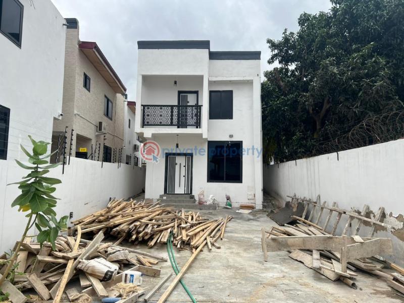 4 bedroom House For Sale Spintex Accra - 1