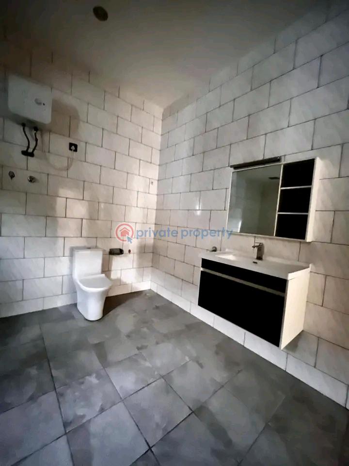 4 bedroom House For Rent Spintex Accra - 11