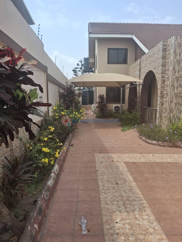 4 bedroom House For Rent East Legon Accra - 4