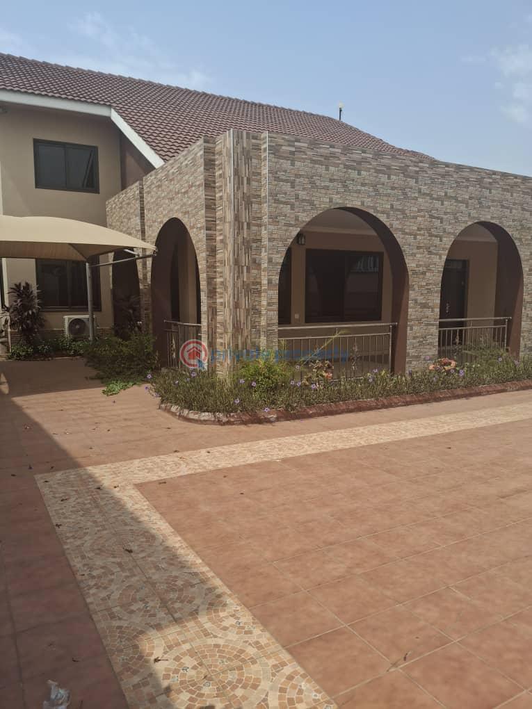 4 bedroom House For Rent East Legon Accra - 2