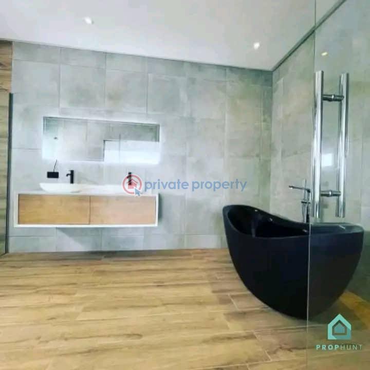 4 bedroom House For Sale Abdijan Avenue East Legon Accra - 2