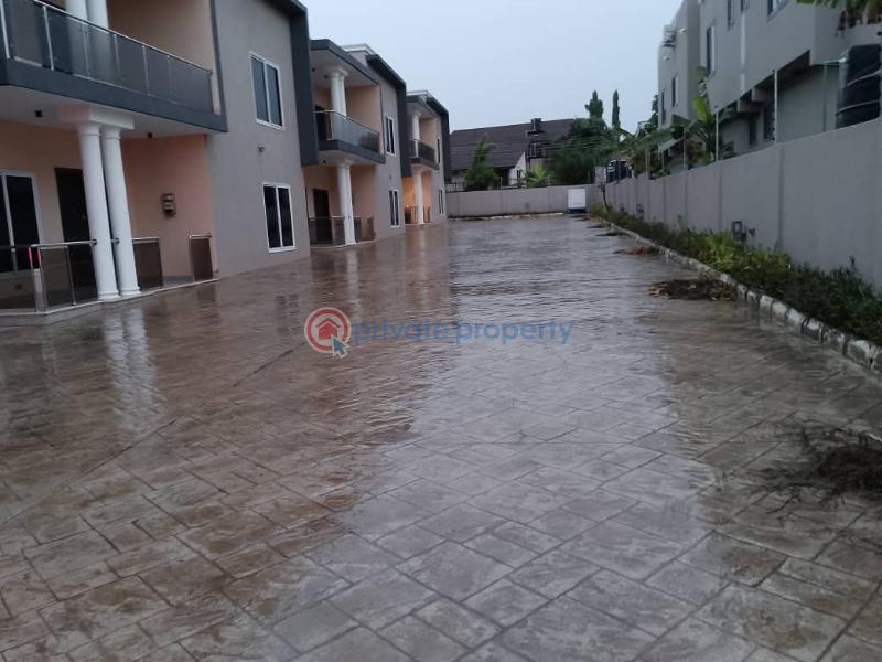 4 bedroom Townhouse For Rent Adjiringanor East Legon Accra - 1