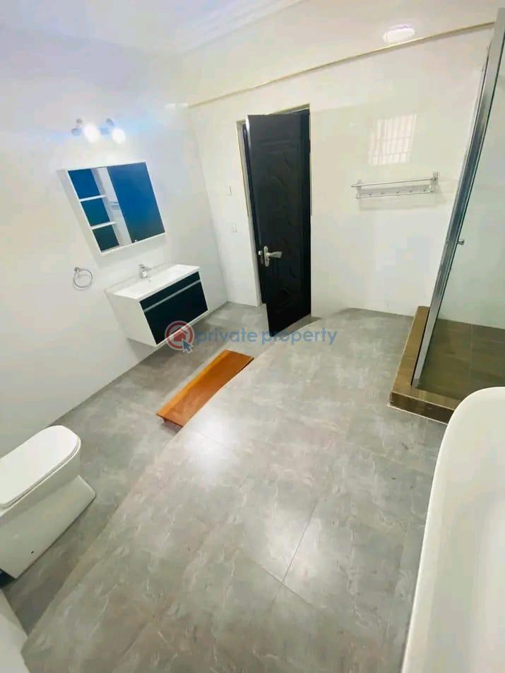 4 bedroom Townhouse For Rent Cantonments Accra - 4