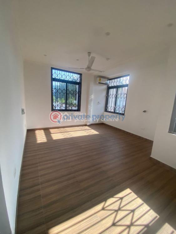 4 bedroom Townhouse For Rent Cantonments Accra - 6