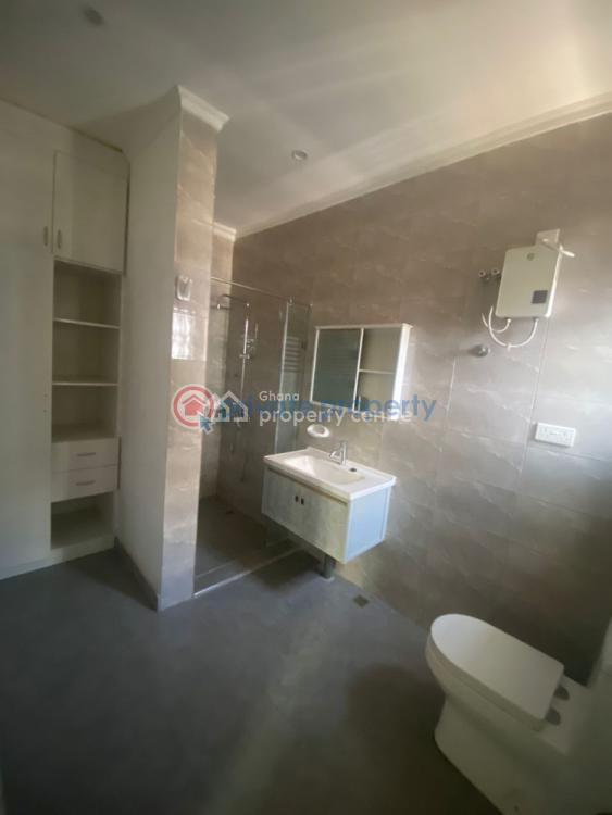 4 bedroom Townhouse For Rent Cantonments Accra - 7