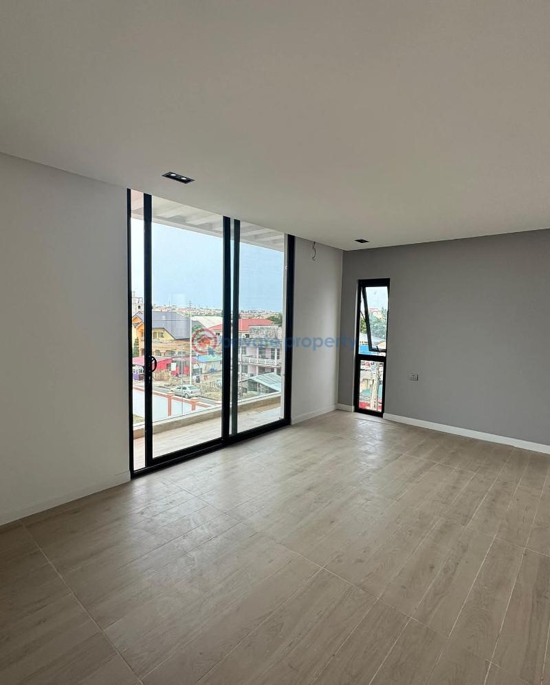 4 bedroom Townhouse For Sale Dzorwulu Accra - 3