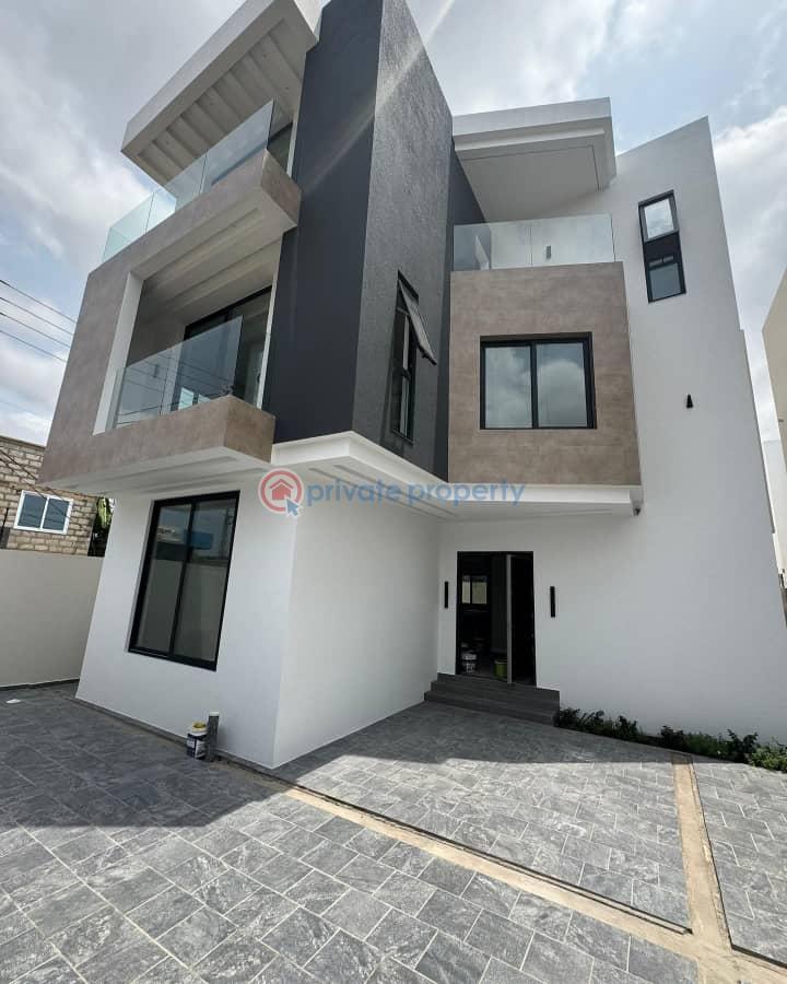4 bedroom Townhouse For Sale Dzorwulu Accra - 1