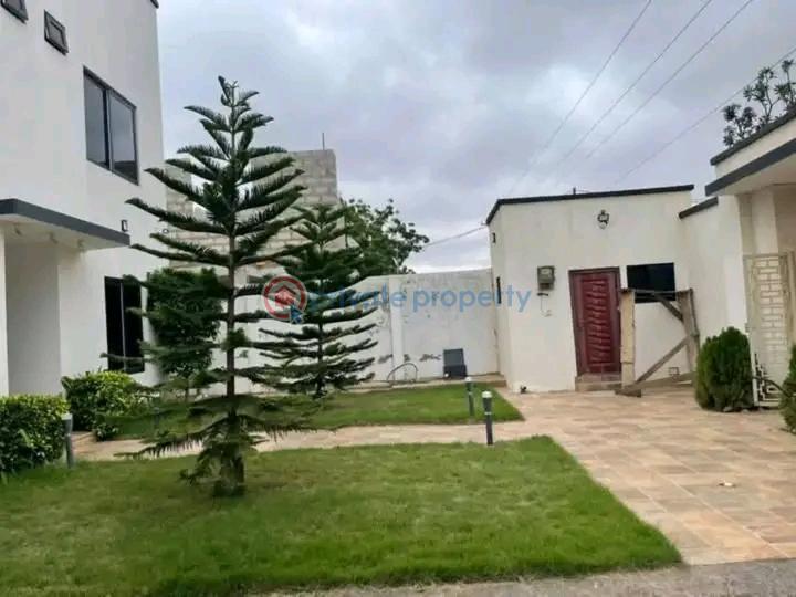 4 bedroom House For Rent East Airport Airport Residential Area Accra - 8
